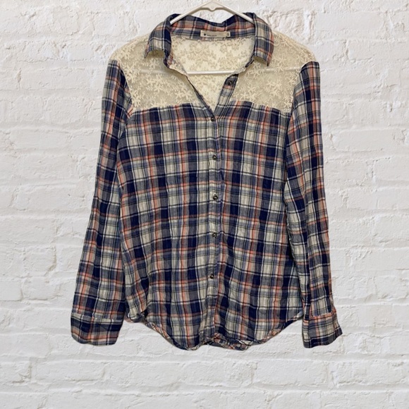 Paper Crane Tops - Paper Crane plaid & lace button down shirt, medium
